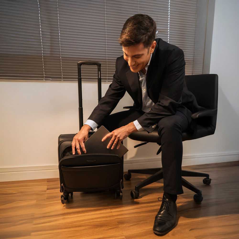 Mala Briefcase Executiva Advanced Preta